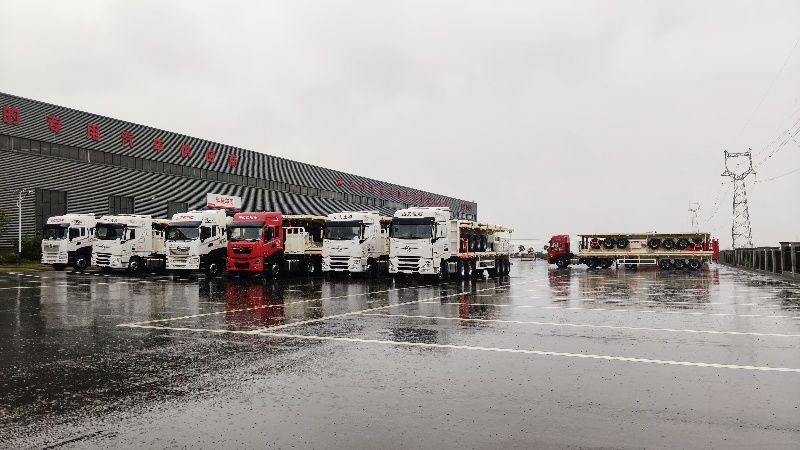 六月盛啟，華越掛車批量出征，奔赴非洲！